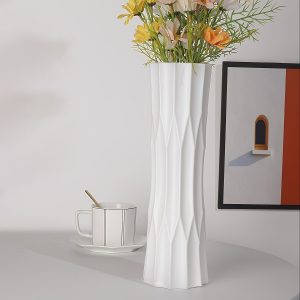 1pc Modern Plastic Floor Vase ?C Large Geometric Decorative Vase for Living Room Faux Flowers Arrangement, Seasonal Home Decor Accent Without Electricity or Feathers